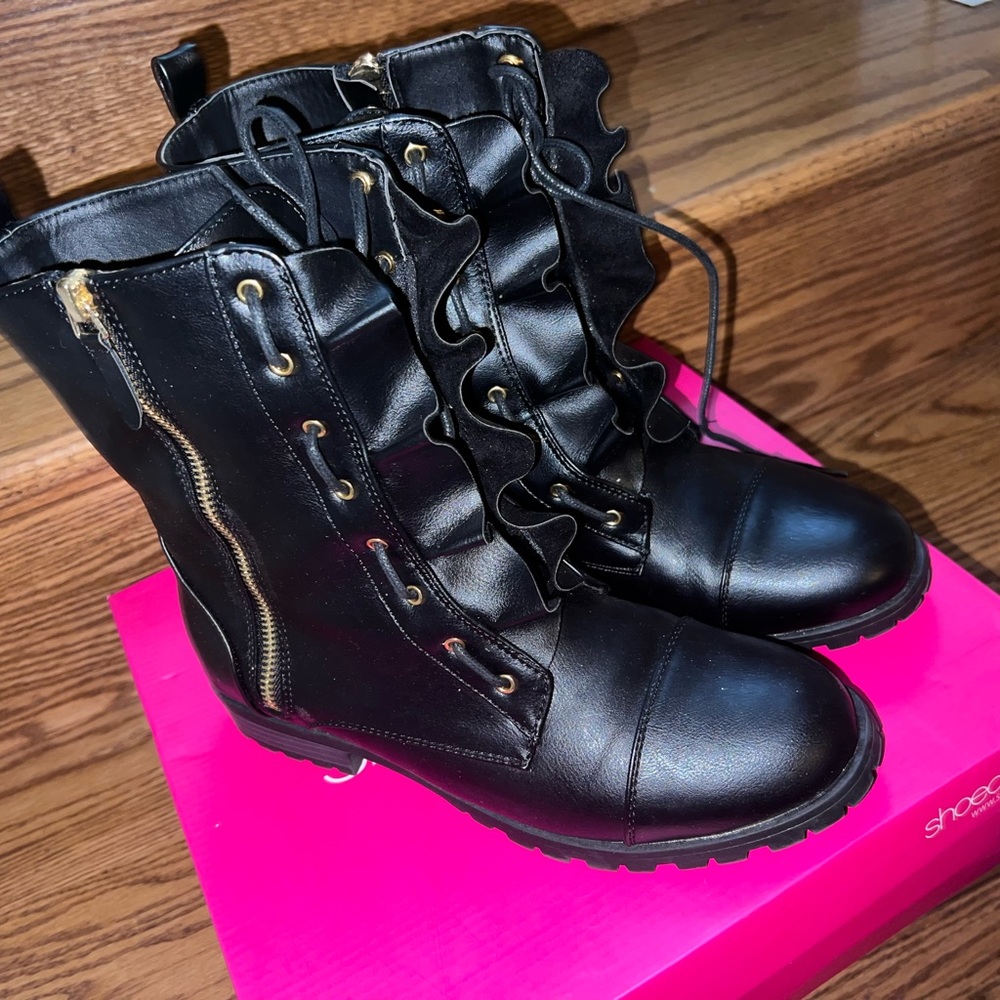Black Booties
